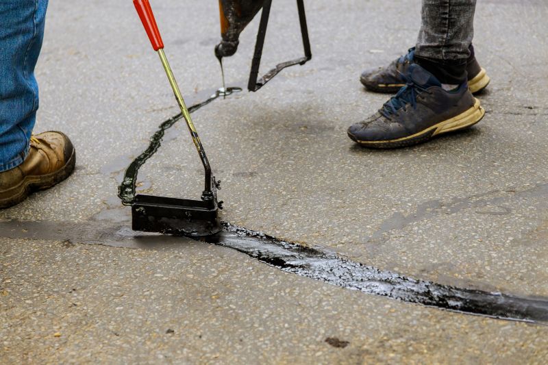 Asphalt Driveway Sealing in San Antonio, TX